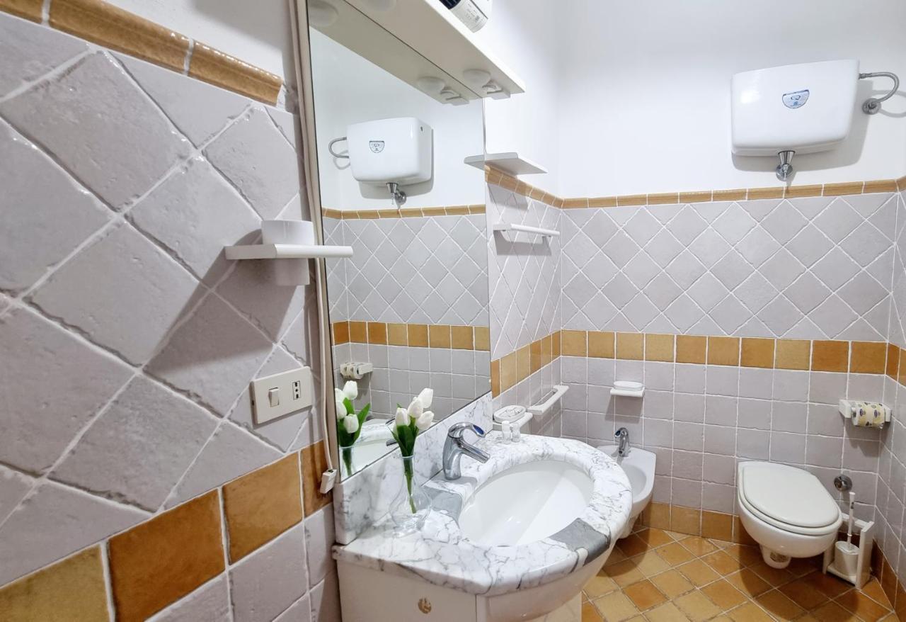 Artemisia Apartment โตรเปอา ภายนอก รูปภาพ