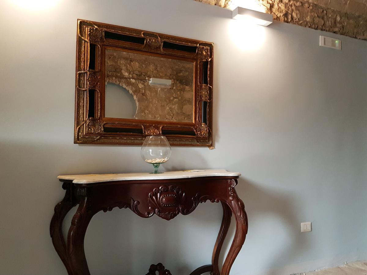 Artemisia Apartment โตรเปอา ภายนอก รูปภาพ
