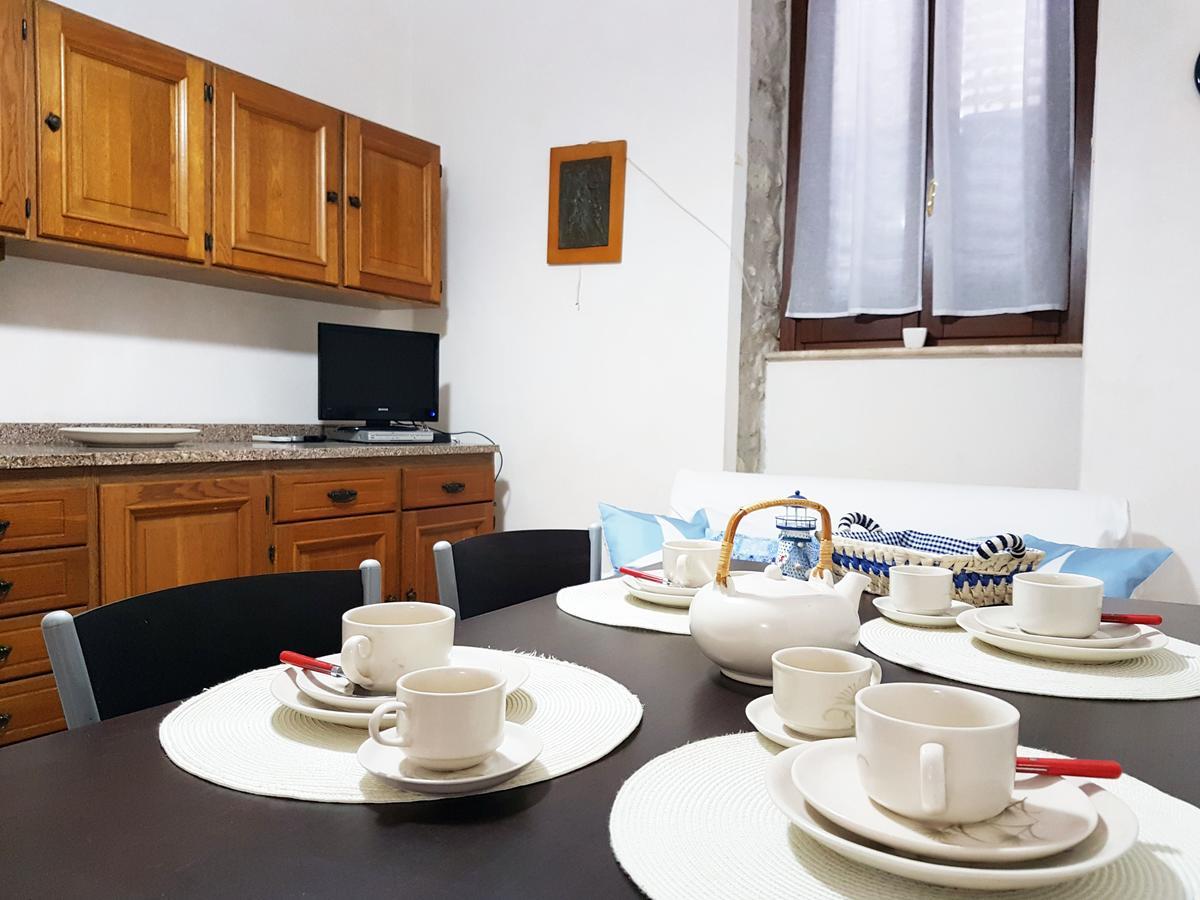 Artemisia Apartment โตรเปอา ภายนอก รูปภาพ